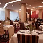 Doubletree By Hilton Отель 4*