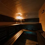 Doubletree By Hilton Hotel