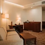 Doubletree By Hilton Отель 4*