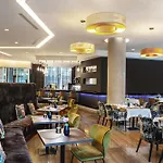 Doubletree By Hilton Hotel