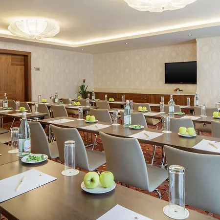 Doubletree By Hilton 4*