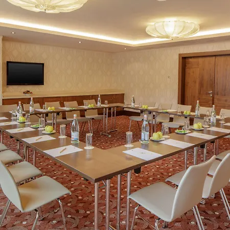 Doubletree By Hilton 4* Братислава