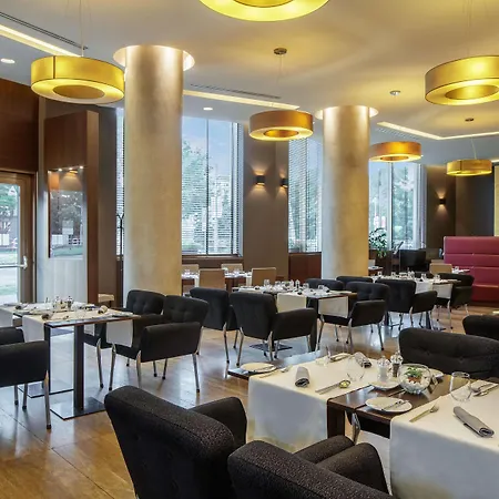 Doubletree By Hilton 4* Pressburg
