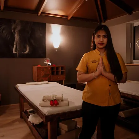 Doubletree By Hilton מלון