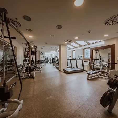 Doubletree By Hilton 4* Братислава