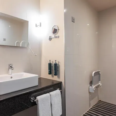 Doubletree By Hilton