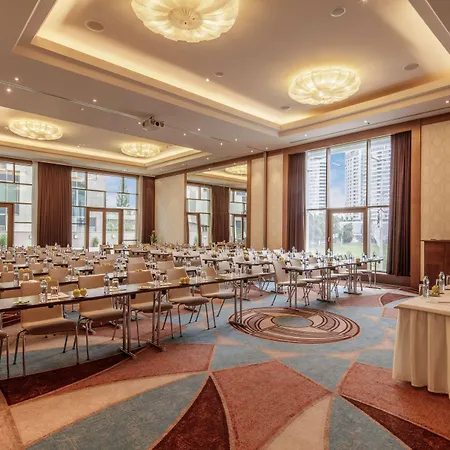 Szálloda Doubletree By Hilton 4*