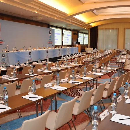 Doubletree By Hilton Szálloda