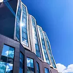 Hotel Doubletree By Hilton Bratislava