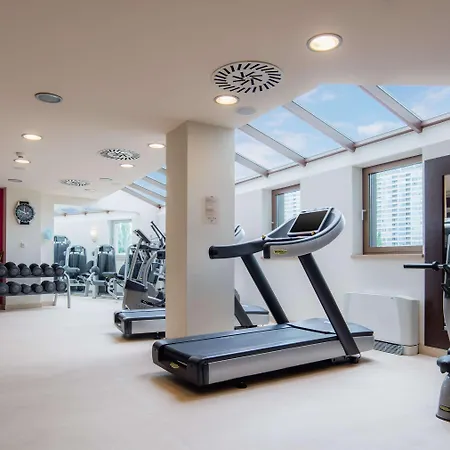 Doubletree By Hilton Pressburg