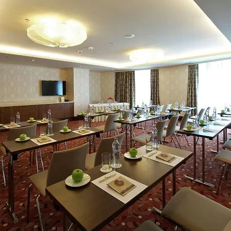 Doubletree By Hilton 4*