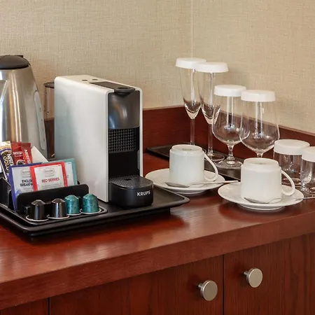 Doubletree By Hilton Hotel